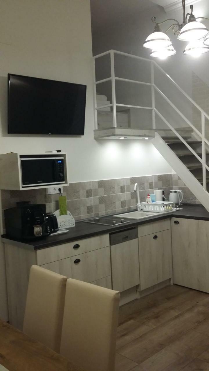 Kossuth Apartmanok Ντέμπρετσεν Εξωτερικό φωτογραφία