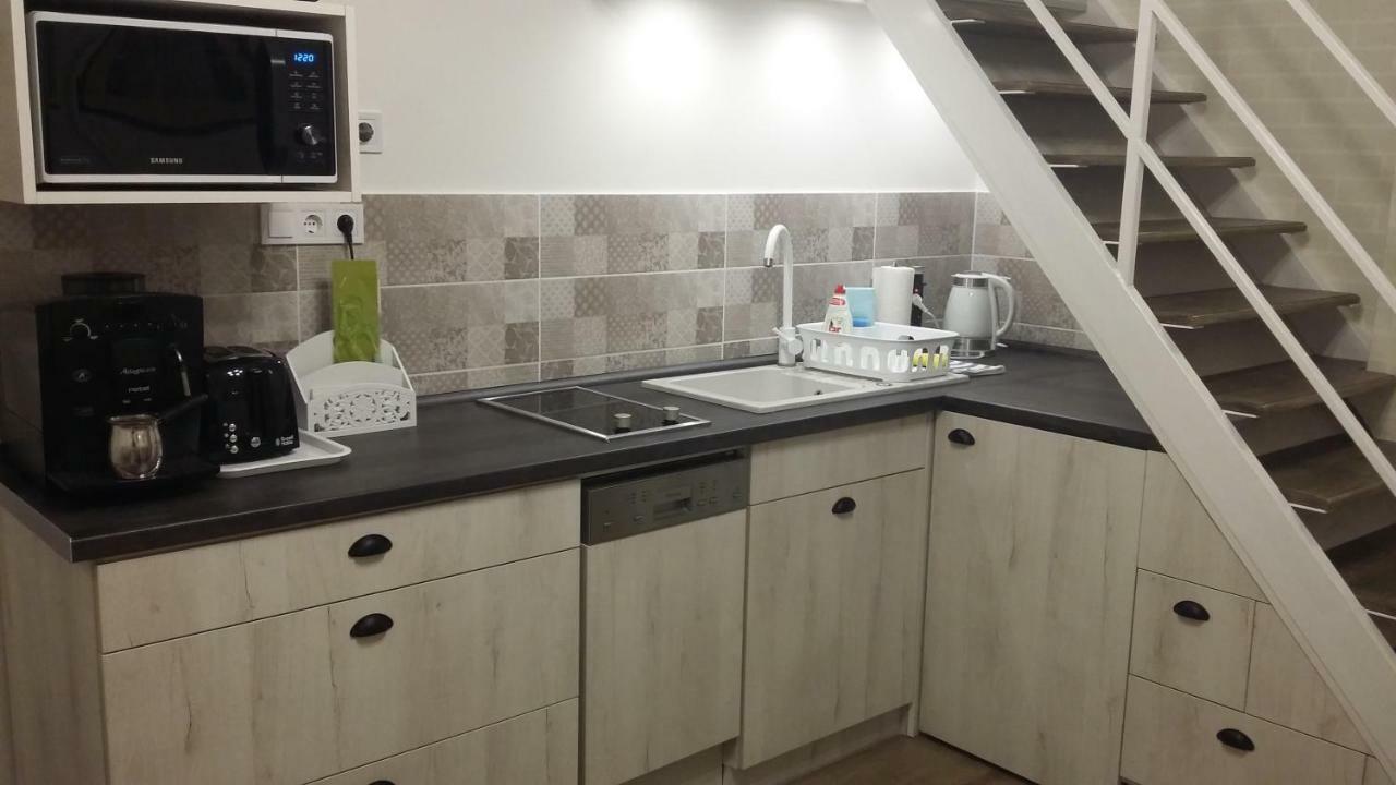Kossuth Apartmanok Ντέμπρετσεν Εξωτερικό φωτογραφία